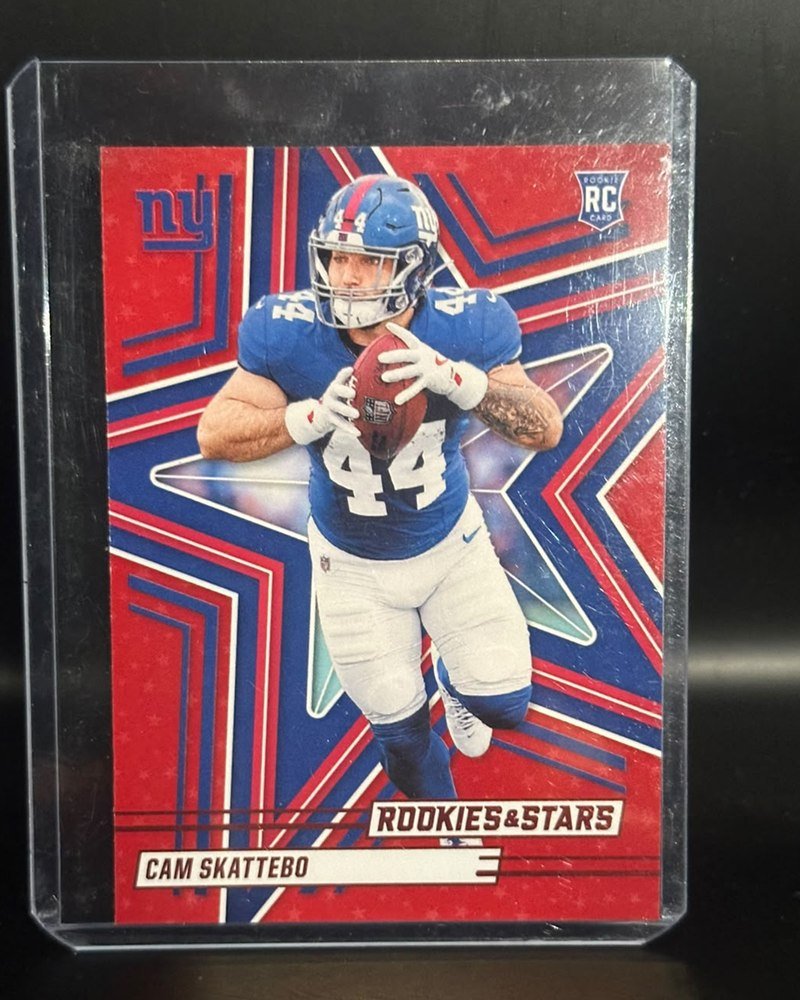 Giants · Panini Rookies & Stars 2025 #110, rookie, paralelo rojo